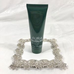 AURA MUGLER BODY LOTION